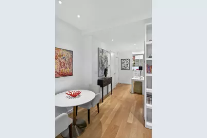 146 E 49th Street #9B, New York City, NY 10017 - Photo 5
