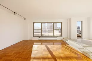 2 5th Ave, New York City, NY 10011 - Photo 1