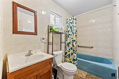 23-53 37th Street, New York City, NY 11105 - Photo 7
