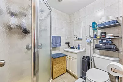 23-53 37th Street, New York City, NY 11105 - Photo 11