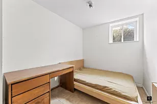 23-53 37th St, New York City, NY 11105 - Photo 17