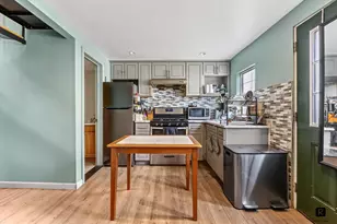 23-53 37th St, New York City, NY 11105 - Photo 23