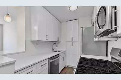 345 E 81st Street #20H, New York City, NY 10028 - Photo 5