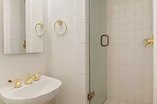 12 Beekman Pl, New York City, NY 10022 - Photo 11