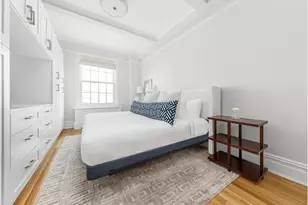 1060 Park Ave, New York City, NY 10128 - Photo 5