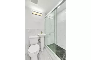 525 E 78th St, Brooklyn, NY 11236 - Photo 3