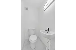 525 E 78th St, Brooklyn, NY 11236 - Photo 3