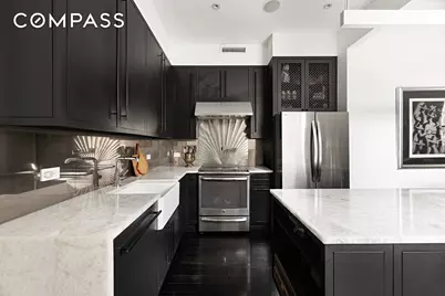 10 E 18th Street #7N, New York, NY 10003 - Photo 3