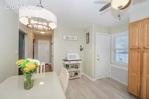 503 Falcon Ave, New York City, NY 10306 - Photo 9