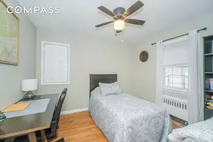 503 Falcon Ave, New York City, NY 10306 - Photo 15