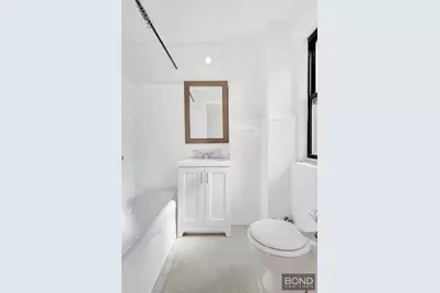 457 W 57th Street #1404, New York City, NY 10019 - Photo 5