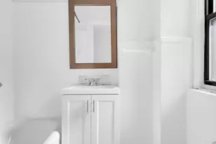 457 W 57th St, New York City, NY 10019 - Photo 5