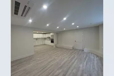 512 Beach 130th Street #BB, Rockaway Park, NY 11694 - Photo 5