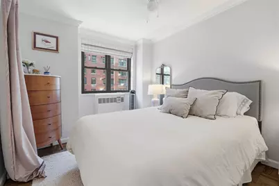 315 E 72nd Street #8-D, New York, NY 10021 - Photo 7