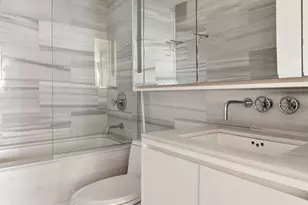 225 Rector Pl, New York City, NY 10280 - Photo 5