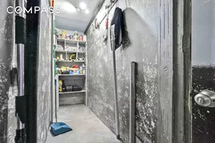 5401 Clarendon Rd, New York City, NY 11203 - Photo 37