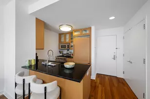 200 West End Ave, New York City, NY 10023 - Photo 5