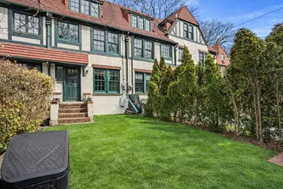 21 Ingram Street, Forest Hills, NY 11375 - Photo 51