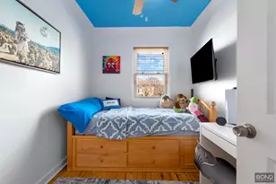 60-82 70th St, New York City, NY 11378 - Photo 9