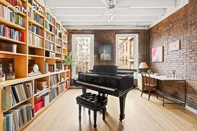 543 Manhattan Avenue #TH, New York, NY 10027 - Photo 1