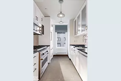 205 W 76th Street #1203, New York City, NY 10023 - Photo 7