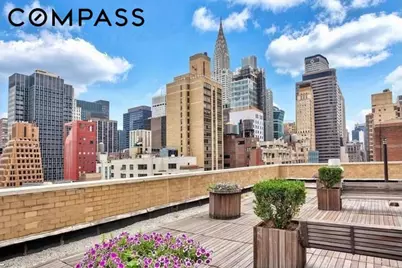 301 E 45th Street #5E, New York City, NY 10017 - Photo 7