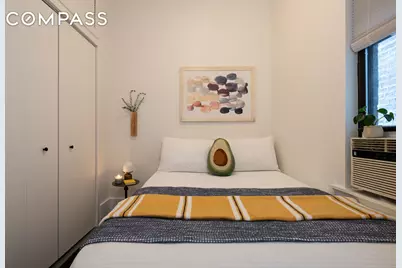 264 W 22nd Street #14, New York, NY 10011 - Photo 5