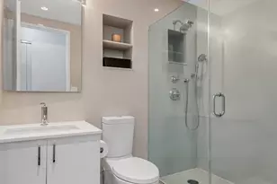 300 E 85th St, New York City, NY 10028 - Photo 7