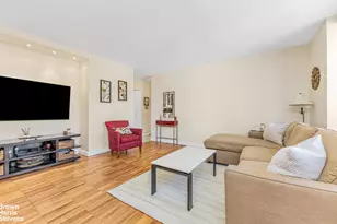 300 E 85th St, New York City, NY 10028 - Photo 5