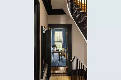 244 E 49th Street, New York City, NY 10017 - Photo 15