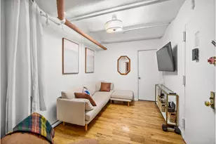 28 Perry St, New York City, NY 10014 - Photo 5