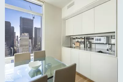 18 W 48th Street #30B, New York City, NY 10036 - Photo 3