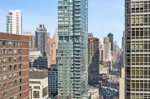 300 E 54th St, New York City, NY 10022 - Photo 7