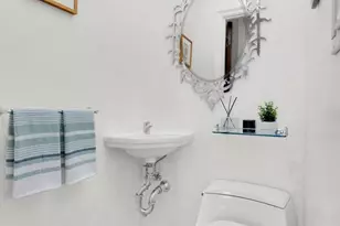 1220 Park Ave, New York, NY 10128 - Photo 13