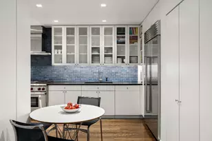 900 Park Ave, New York, NY 10075 - Photo 7