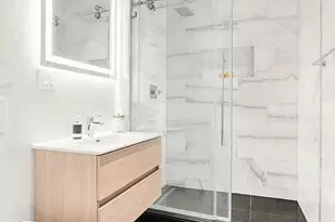 254 W 88th St, New York City, NY 10024 - Photo 5