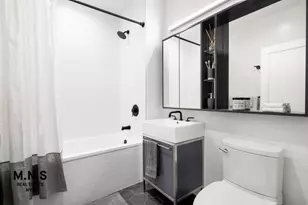 1-76 Woodward Ave, New York City, NY 11385 - Photo 19