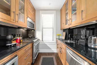 17 E 95th Street #4R, New York City, NY 10128 - Photo 3