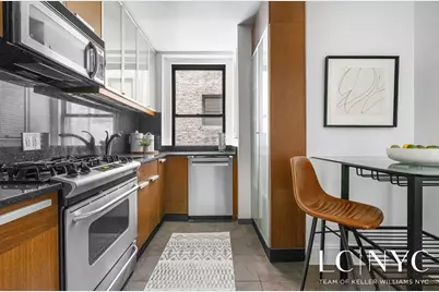 146 E 49th Street #2B, New York City, NY 10017 - Photo 11