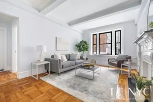 146 E 49th St, New York City, NY 10017 - Photo 1