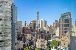 305 E 51st St, New York City, NY 10022 - Photo 3