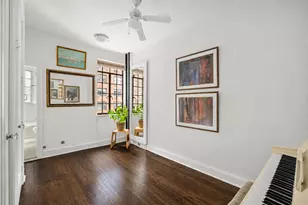 333 E 41st St, New York City, NY 10017 - Photo 7