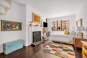 333 E 41st St, New York City, NY 10017 - Photo 5