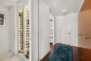 261 W 28th St, New York City, NY 10001 - Photo 9