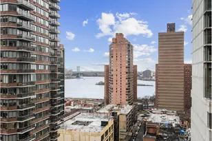 245 E 93rd St, New York City, NY 10128 - Photo 3