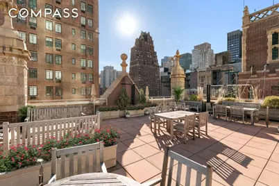 333 E 43rd Street #110/111, New York, NY 10017 - Photo 13