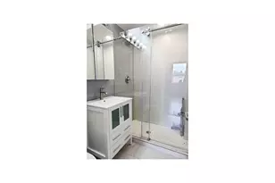 556 State St, New York City, NY 11217 - Photo 9