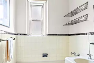 140 8th Ave, New York City, NY 11215 - Photo 9