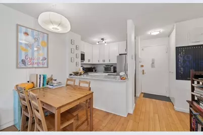 340 E 93rd Street #11-D, New York, NY 10128 - Photo 3