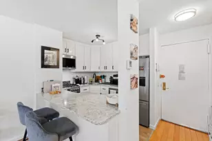 340 E 93rd St, New York City, NY 10128 - Photo 5